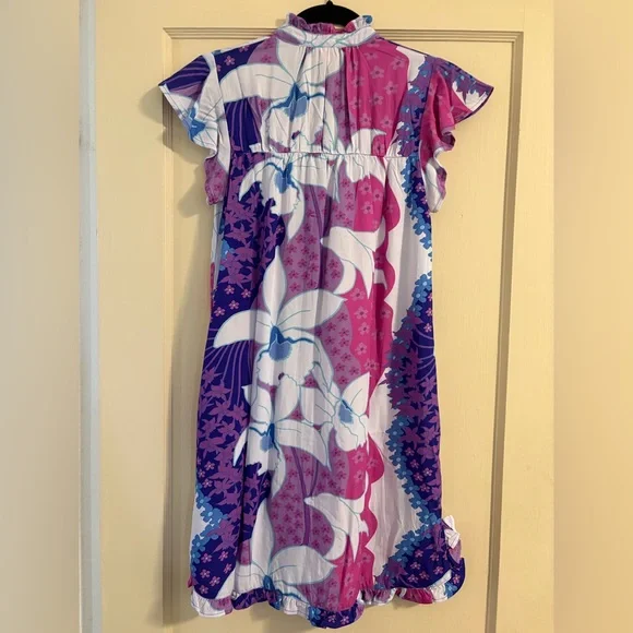 ❌SOLD❌ Eternal Summer Hawaii Mary Dress in Purple Jade's Orchids - Picture 6 of 7